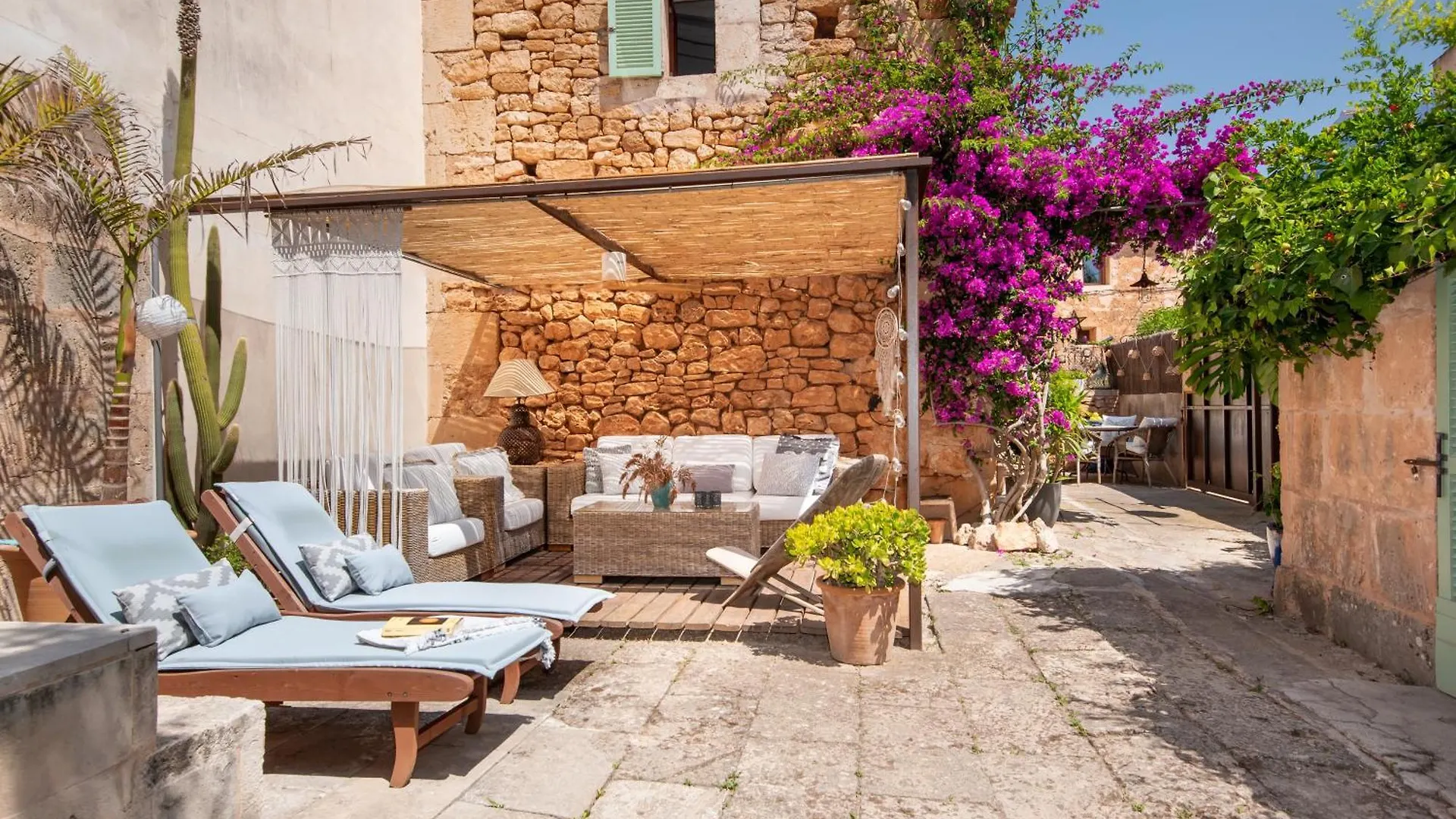 Ca Na Mon Villa Ses Salines  İspanya
